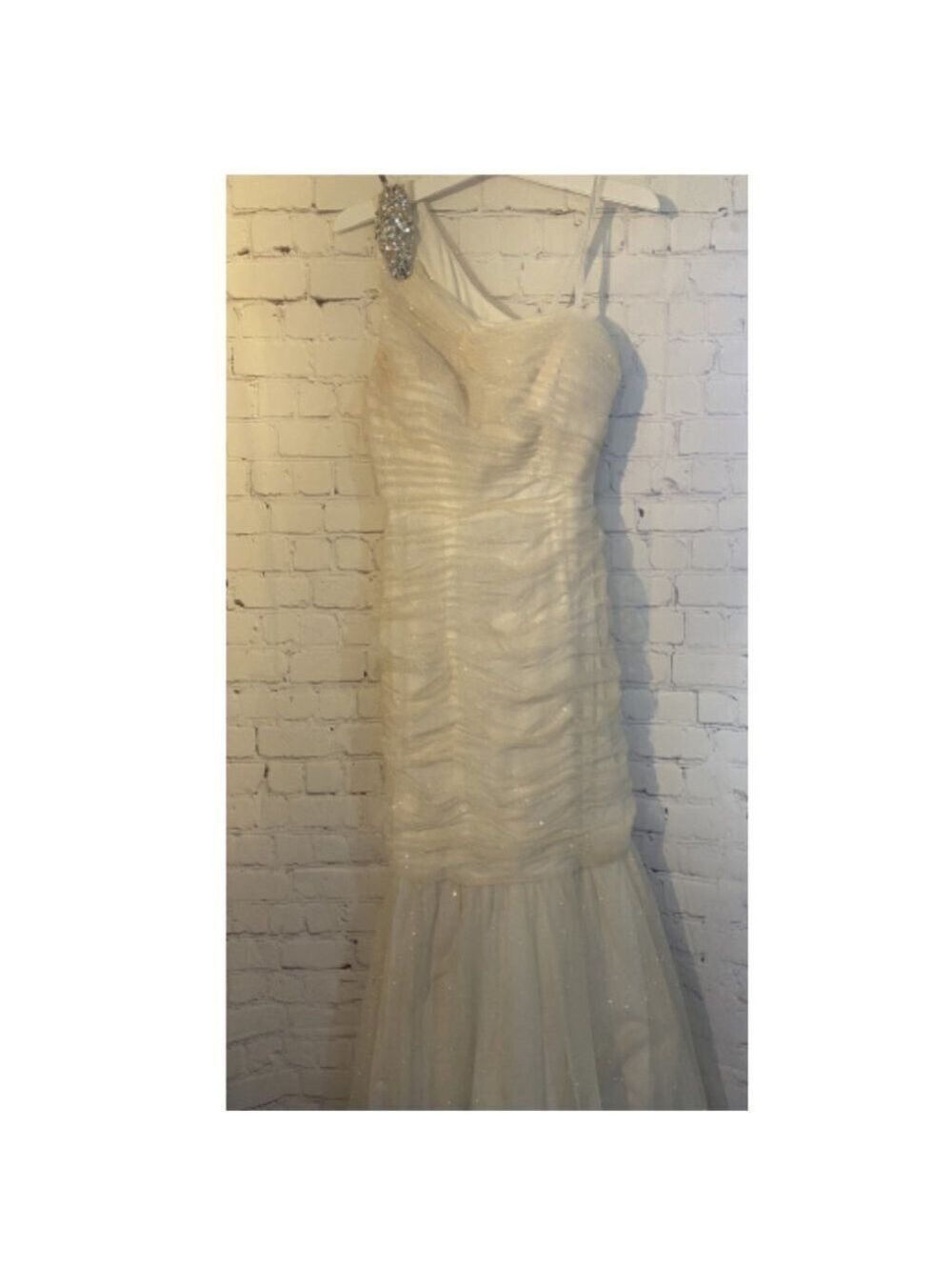 **PROM**Deb Long Mermaid Formal Dress 3/4 Cream